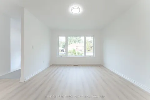 230 East Street, ON L9N 1K8