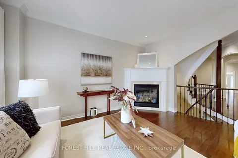 280 Paradelle Drive, ON L4E 0E1