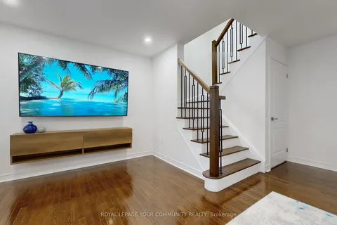 52 Four Seasons Crescent, ON L9N 0C3