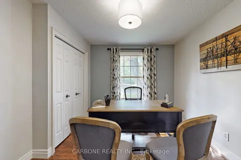 335 Forde Crescent, ON L7B 1G7