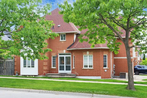 2 Royal Chapin Crescent, ON L4S 1Z9