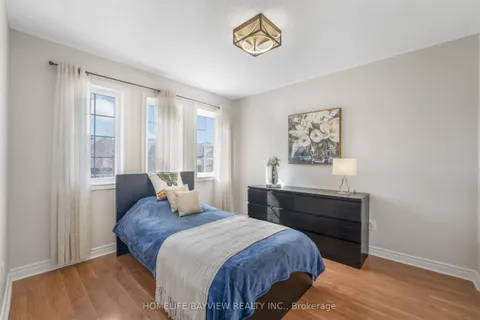 14 Montcalm Boulevard, ON L4H 2X6