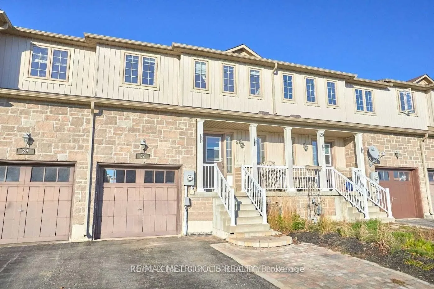 22 Admiral Crescent, ON L0M 1B4