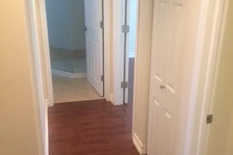 130 Sheldon Avenue, ON L3Y 2V7