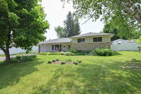 17 Elm Street, ON L9R 1M8