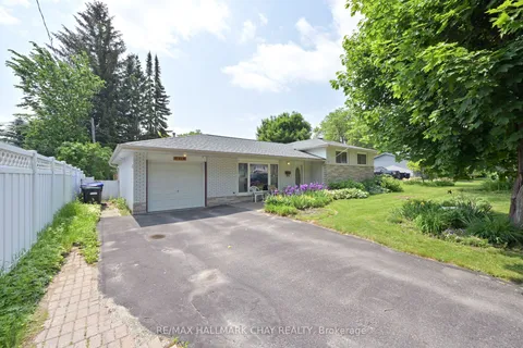 17 Elm Street, ON L9R 1M8