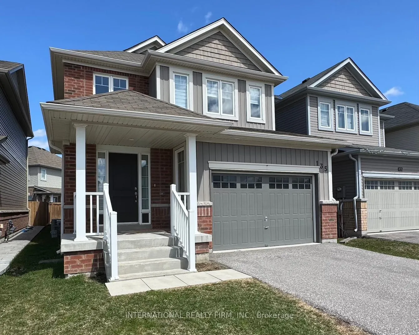 135 Knight Street, ON L9R 0R5