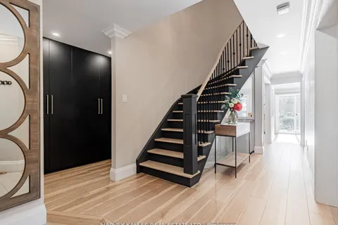 83 Stemmle Drive, Aurora, ON L4G 6N4