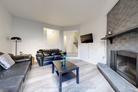 127 North Meadow Crescent, ON L4J 3C4