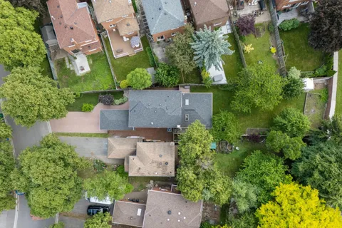 7 Miley Drive, ON L3R 4V1