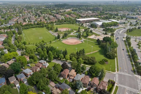 7 Miley Drive, ON L3R 4V1