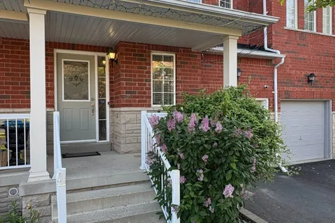 56 Briarcrest Drive, ON L6C 3E7