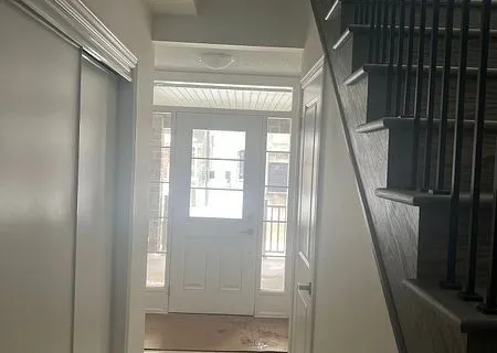 47 Montrose Boulevard, ON L3Z 4P1