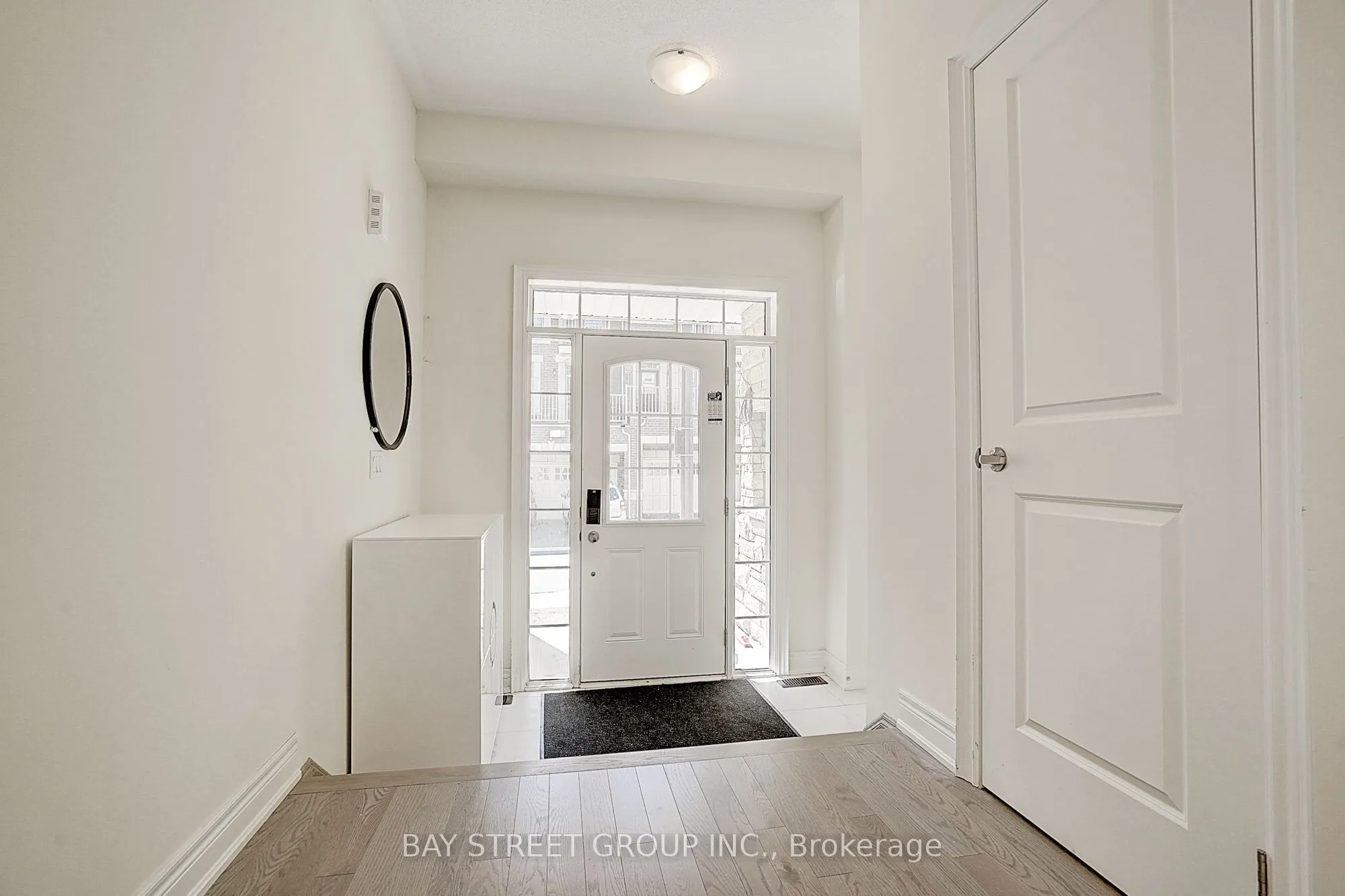 Att/Row/Townhouse interior view at 34 Phillipsen Way Markham