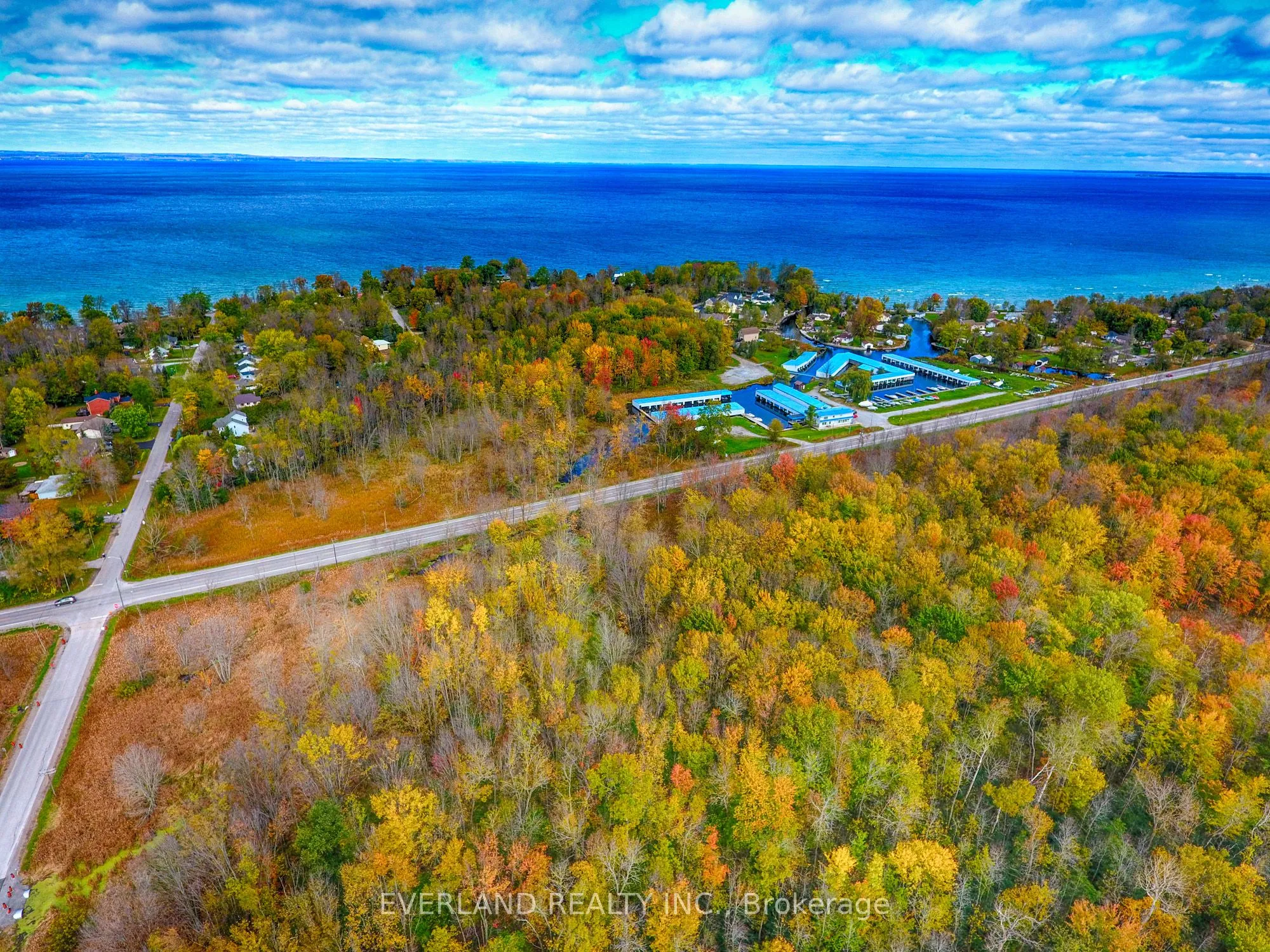 27001 Civic Centre Road, ON L4P 3E9