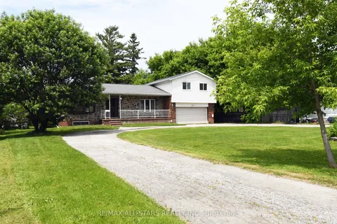 164 Bayview Avenue, ON L4P 2S9