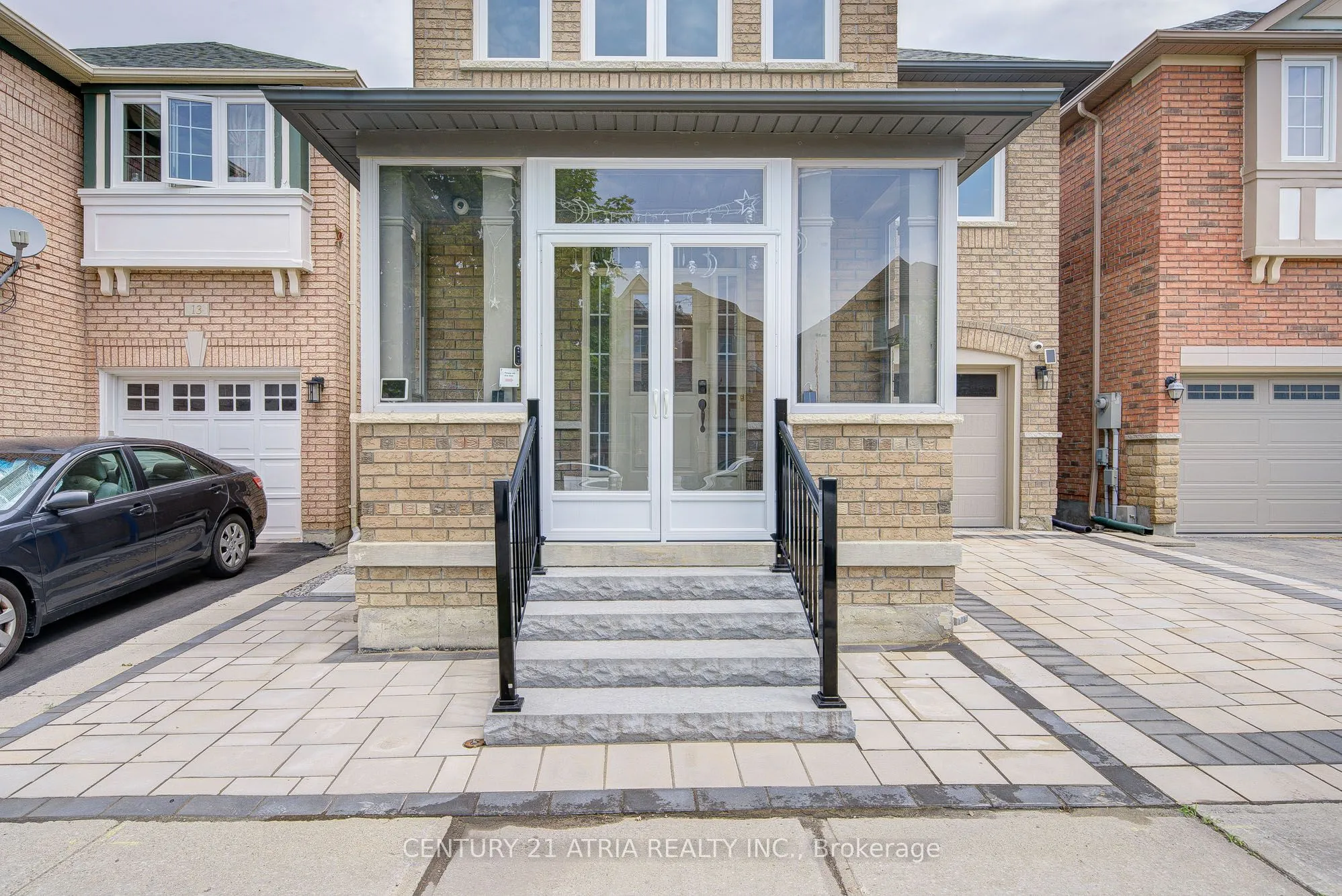 11 Crawford Street, ON L6C 2L4