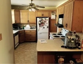142 Kingslynn Drive, ON L7B 1H1