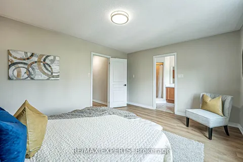 187 Hopecrest Road, Markham, ON L6C 2V6