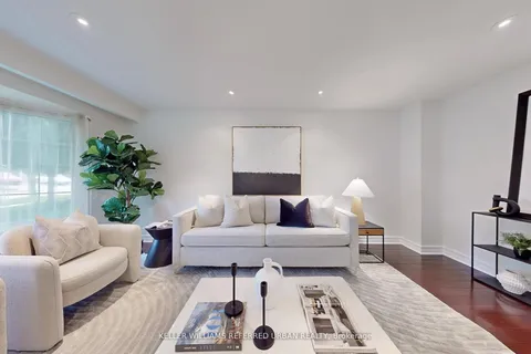 158 Walton Drive, ON L4G 3R8