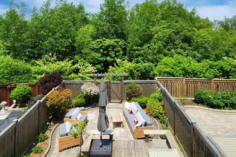 157 Dariole Drive, ON L4E 0Y9