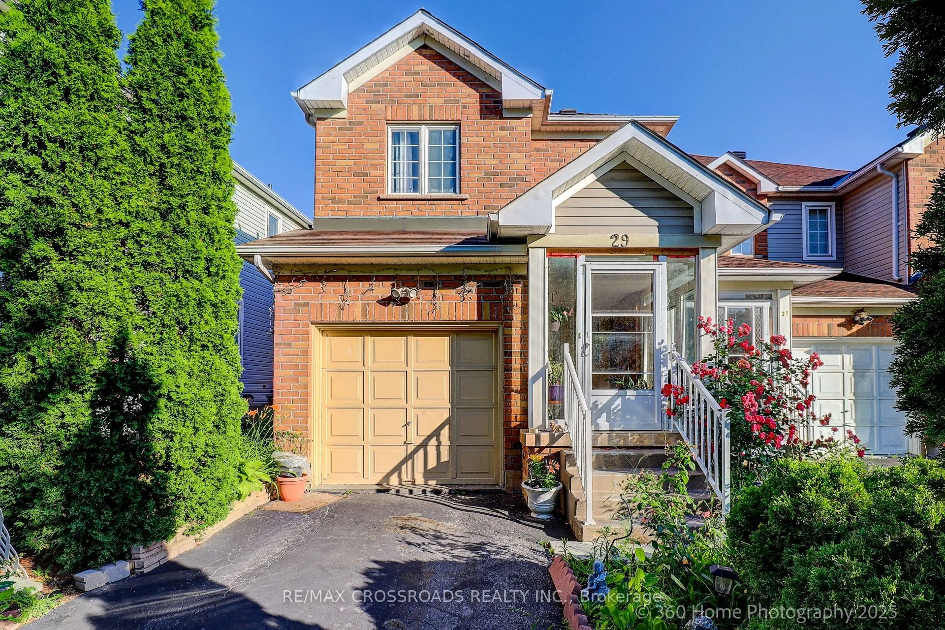 29 Billingsley Crescent, ON L3S 4P2