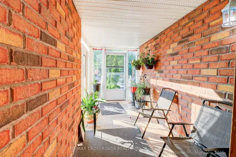 29 Billingsley Crescent, ON L3S 4P2
