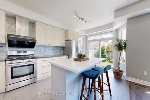 34 Hubner Drive, ON L4E 4W7