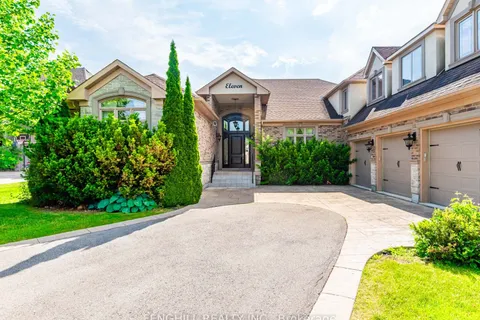 11 Macleod Estate Court, ON L4E 0B1