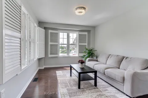 468 Langford Boulevard, ON L3Z 0K8