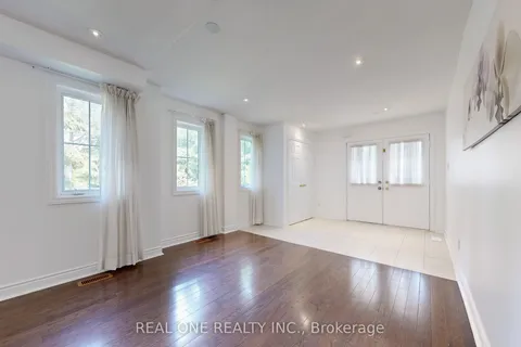 191 Helen Avenue, ON L3R 1J7