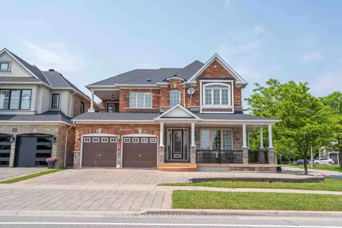 18 Augustine Avenue, ON L4E 4X6