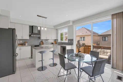 123 Mondial Crescent, ON L9N 0S1