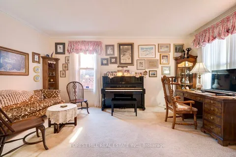 61 Willett Crescent, ON L4C 7W2