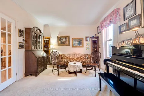 61 Willett Crescent, ON L4C 7W2