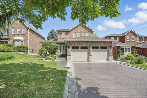 140 Heathwood Heights Drive, ON L4G 4W2
