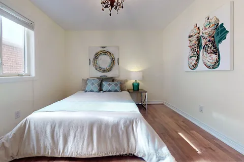 52 Chelsea Crescent, ON L3Z 0J7