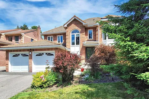 56 Marsh Harbour N/A, ON L4G 5Y6