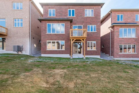 142 Rowe Street, ON L3Z 4M9