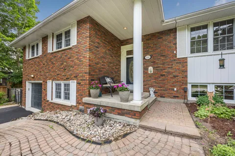 210 Richard Avenue, ON L3Y 4P7