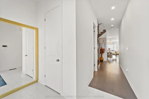 144 Pine Hill Crescent, ON L4G 3X9