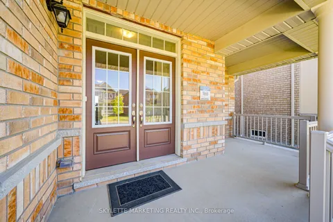 18 Father Muckle Avenue, ON L4P 0S4