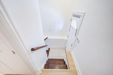 45 Woodward Avenue, ON L3T 1E6