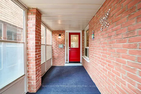 85 Chloe Crescent, ON L3S 2H9