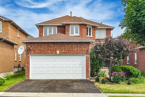 93 Woodriver Street, ON L4S 1J8