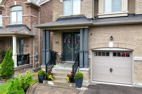 709 Yarfield Crescent, ON L3X 0H4