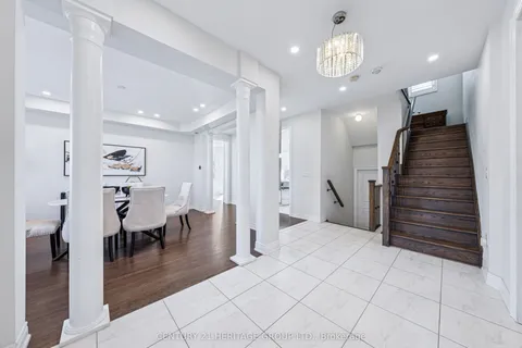 501 Mcgregor Farm Trail, ON L3X 0H7