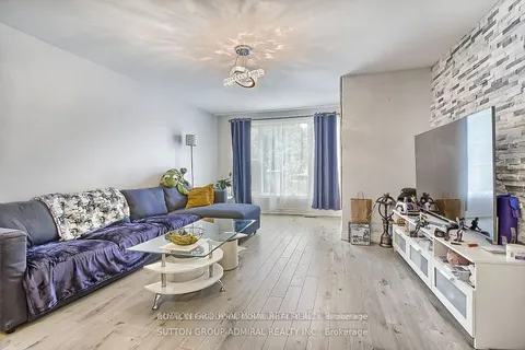 211 Axminster Drive, ON L4C 2W2