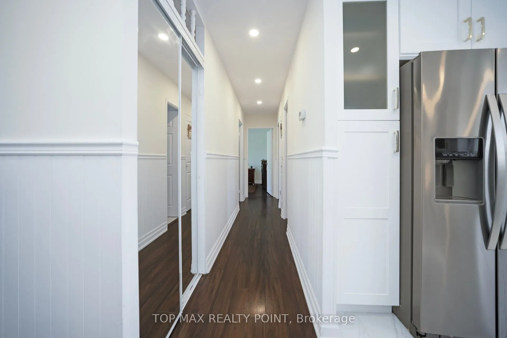 770 Greenfield Crescent, ON L3Y 3B3