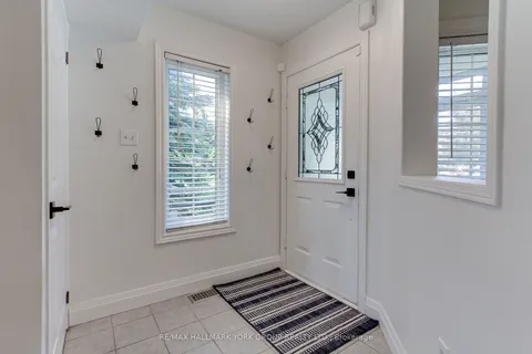 316 Pinnacle Trail, ON L4G 7G2